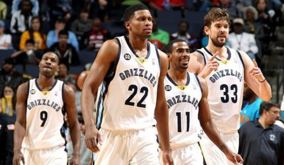 NBA战报：约翰逊29分12板12助，老鹰130-123击败骑士（约翰逊轰29+12+12，老鹰130-123力克骑士）