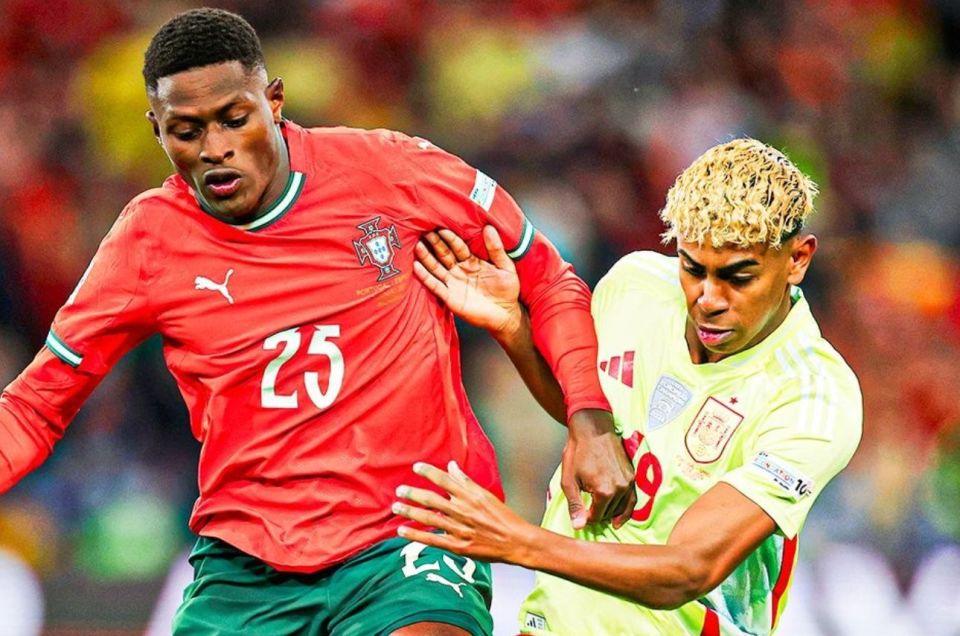 篮球鞋气垫与缓震差异解读（篮球鞋气垫与缓震的区别解析）