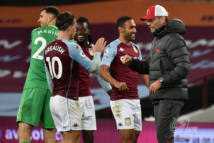 广东男篮防守反击轻取上海（广东男篮快攻致胜，轻松击败上海）